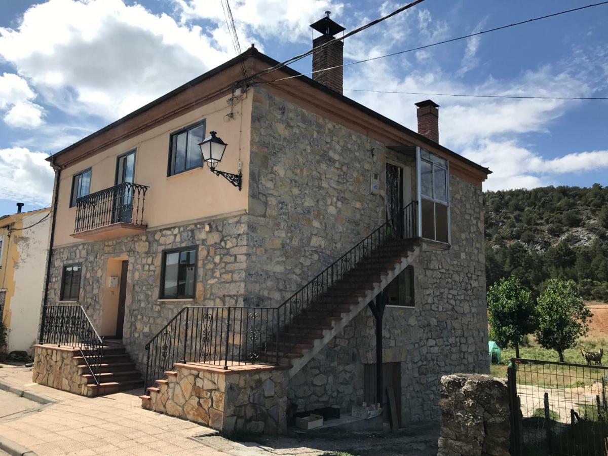 Casarejos Casa De Pueblo Con Merendero Alquilable Opcionalmente מראה חיצוני תמונה