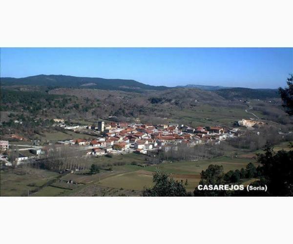 Casarejos Casa De Pueblo Con Merendero Alquilable Opcionalmente מראה חיצוני תמונה